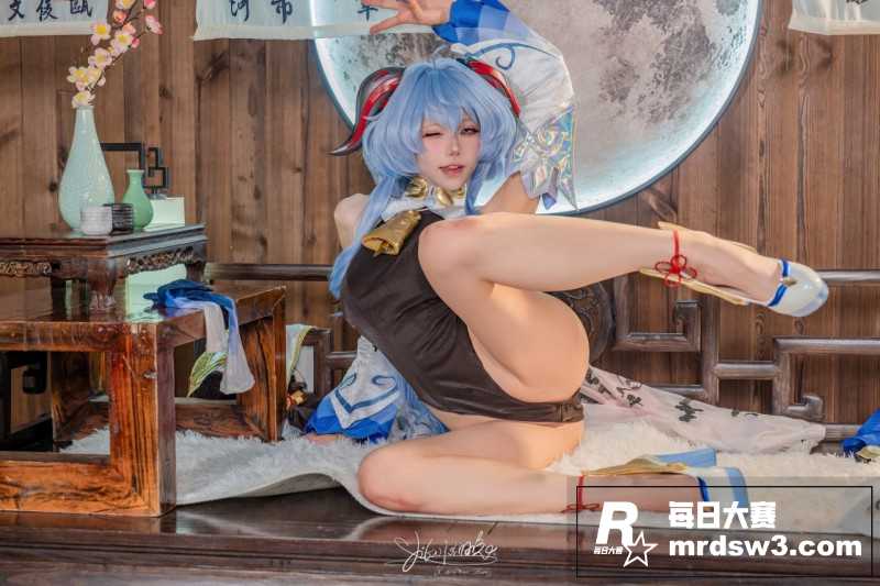 推特高颜值清纯萝莉 相关图片36