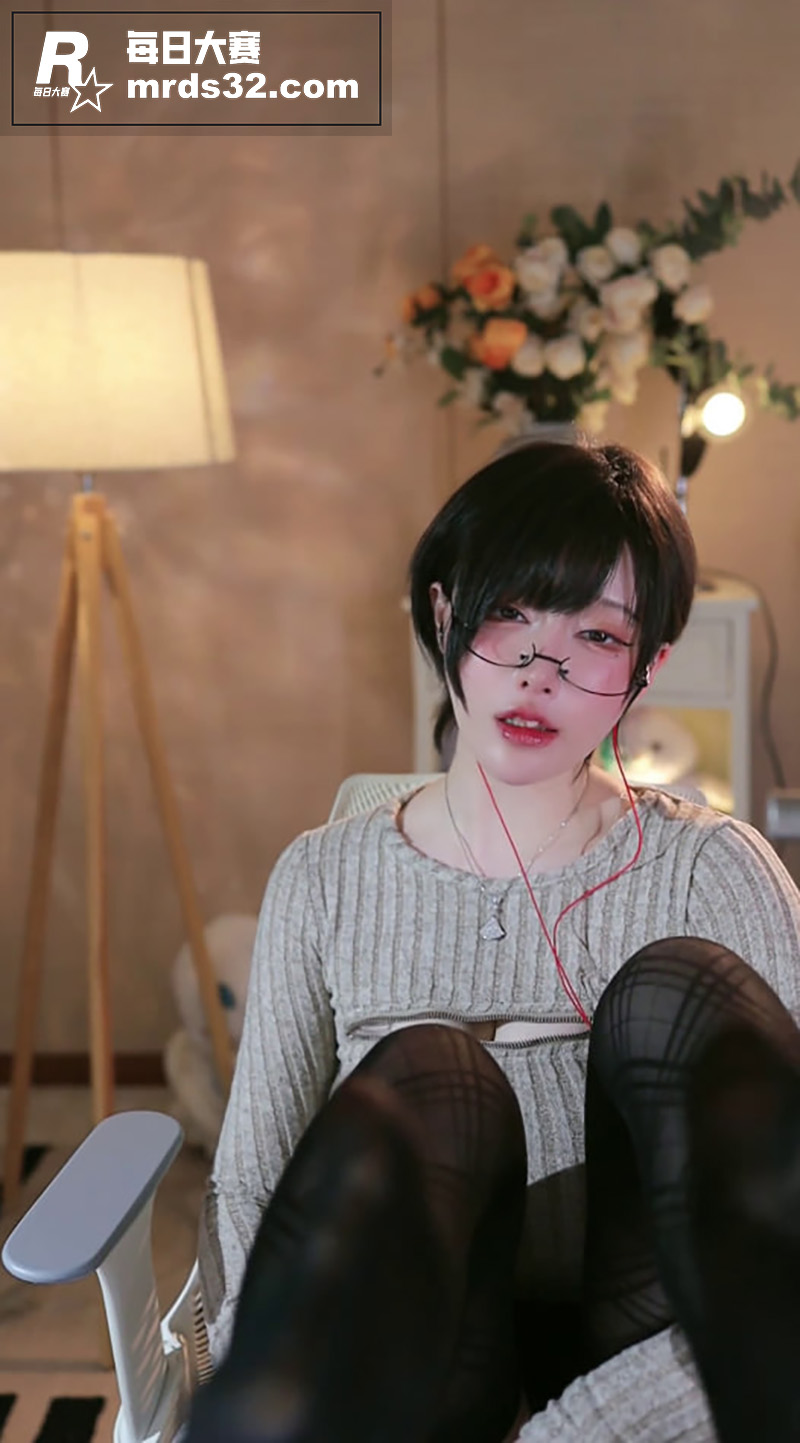 ASMR极品女神 雨相关图片5