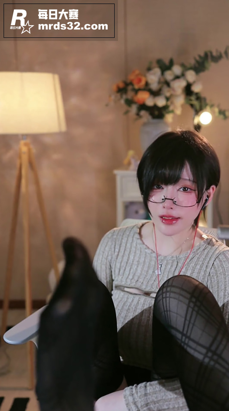 ASMR极品女神 雨相关图片6