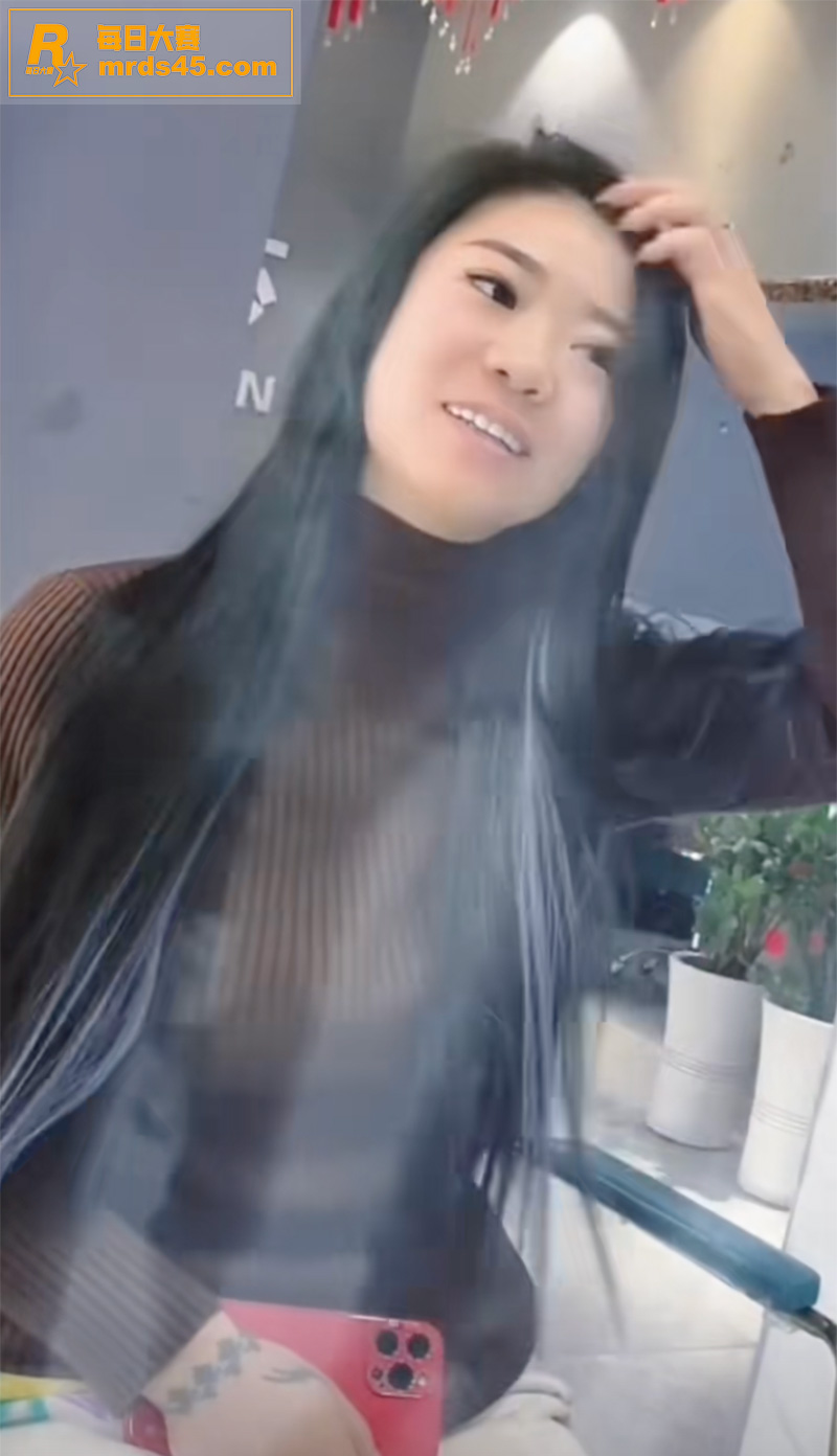 怀仁女网红迷人文和榜相关图片9