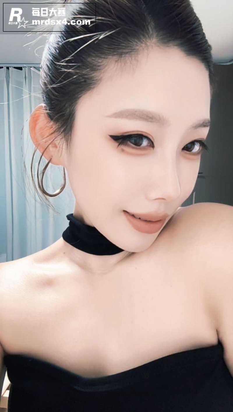 抖音极品网红女神 丁相关图片4