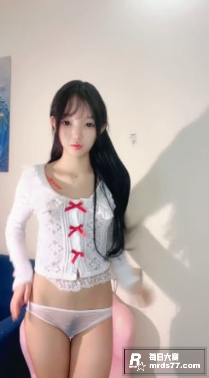 清纯妹妹直播自慰录屏相关图片2