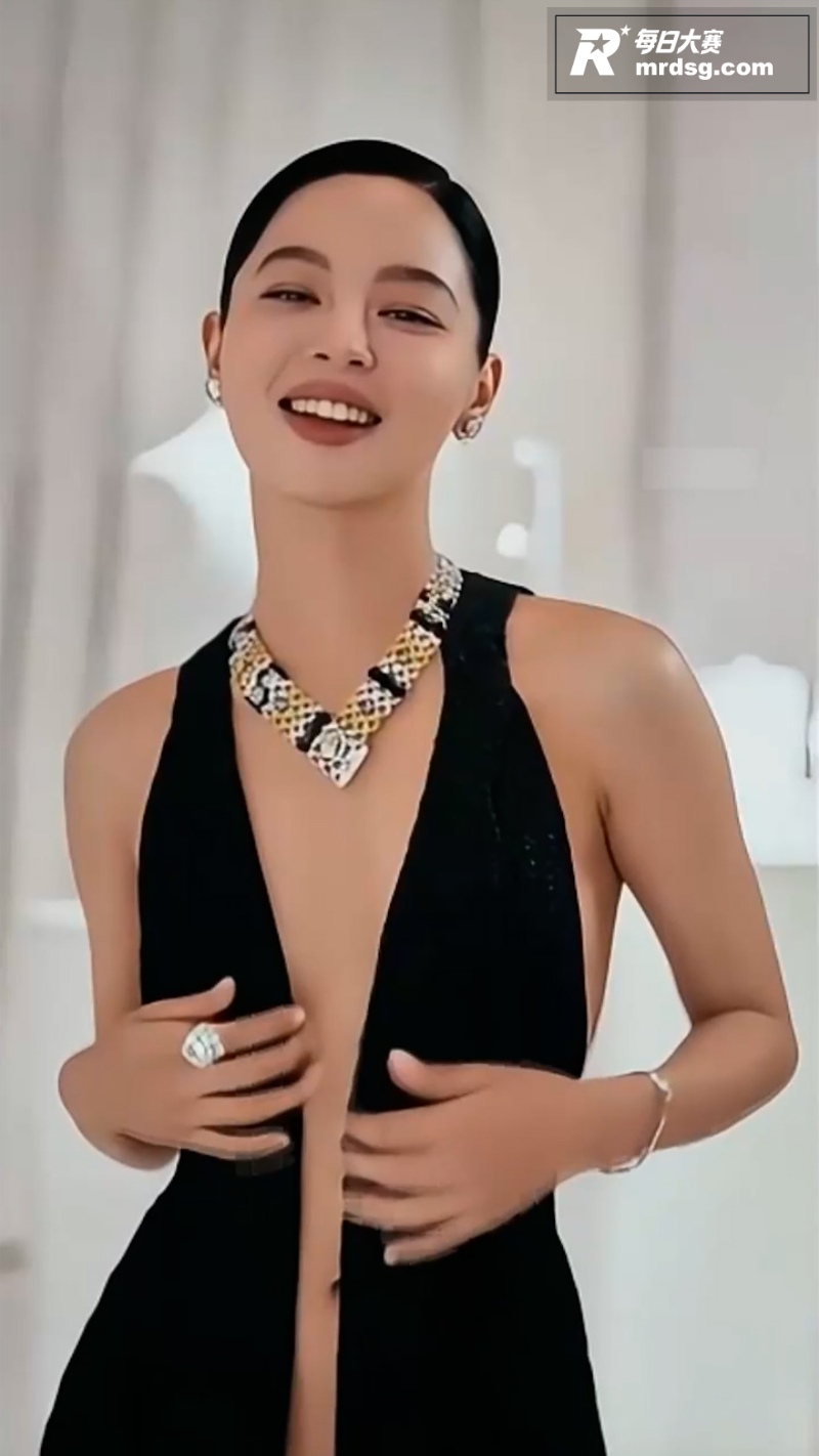 AI脱衣女星 辛芷蕾相关图片2