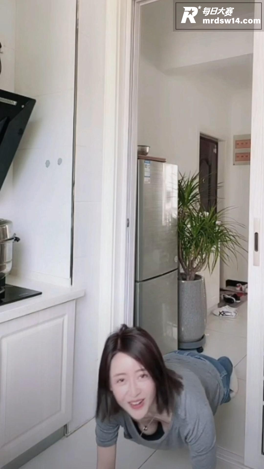 抖音快手骚鸡女主播 相关图片1