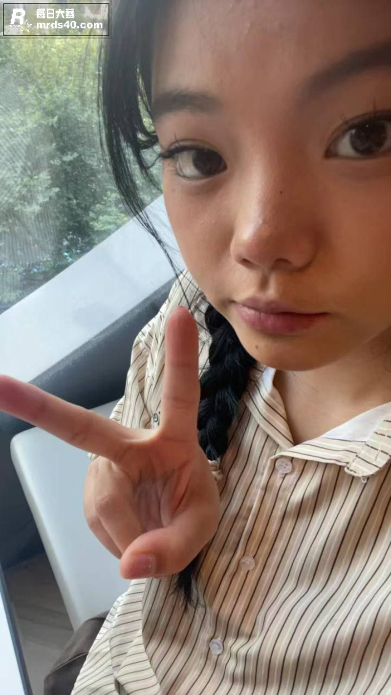 广东湛江微胖反差眼镜相关图片1