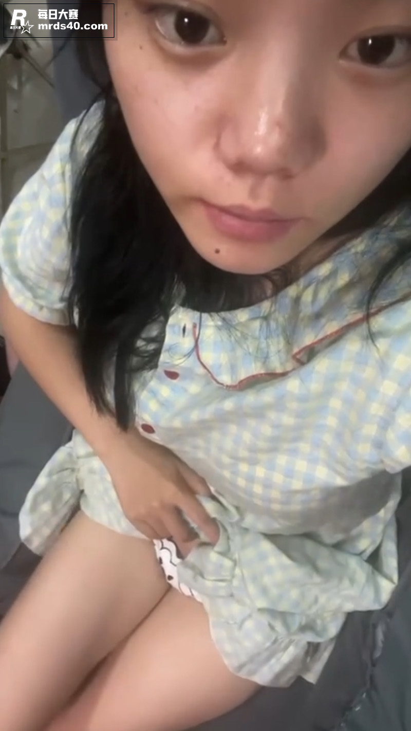 广东湛江微胖反差眼镜相关图片9