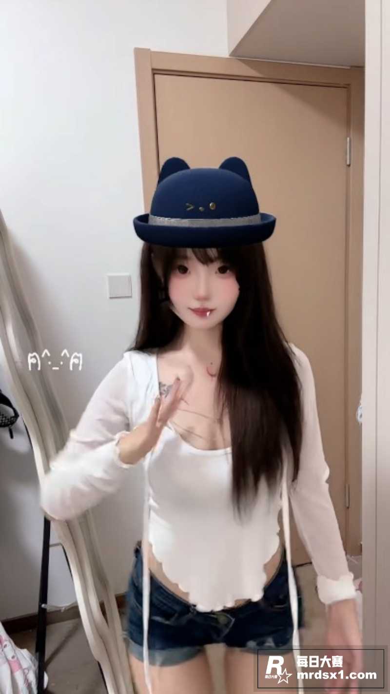 快手高颜值擦边嫩妹 相关图片3