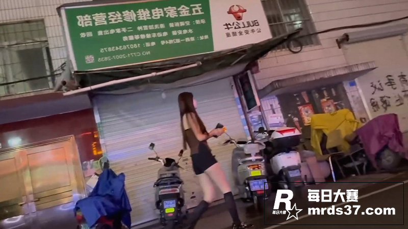 实地夜探站街女一条街相关图片8