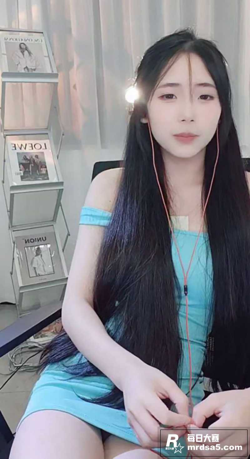 快手人气女主播 唐钰相关图片2