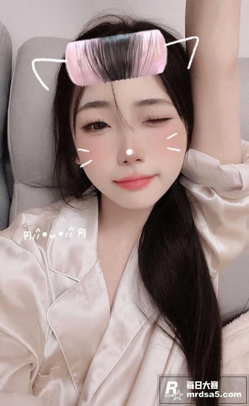 快手人气女主播 唐钰相关图片3