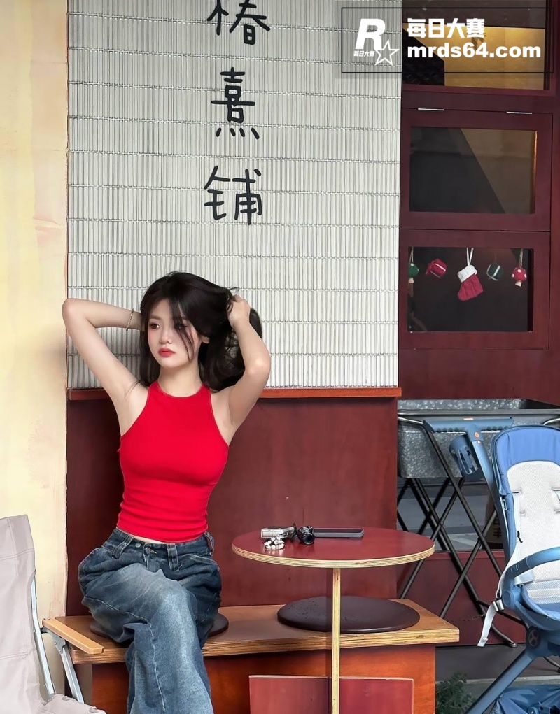 极品清纯反差少女 与相关图片6