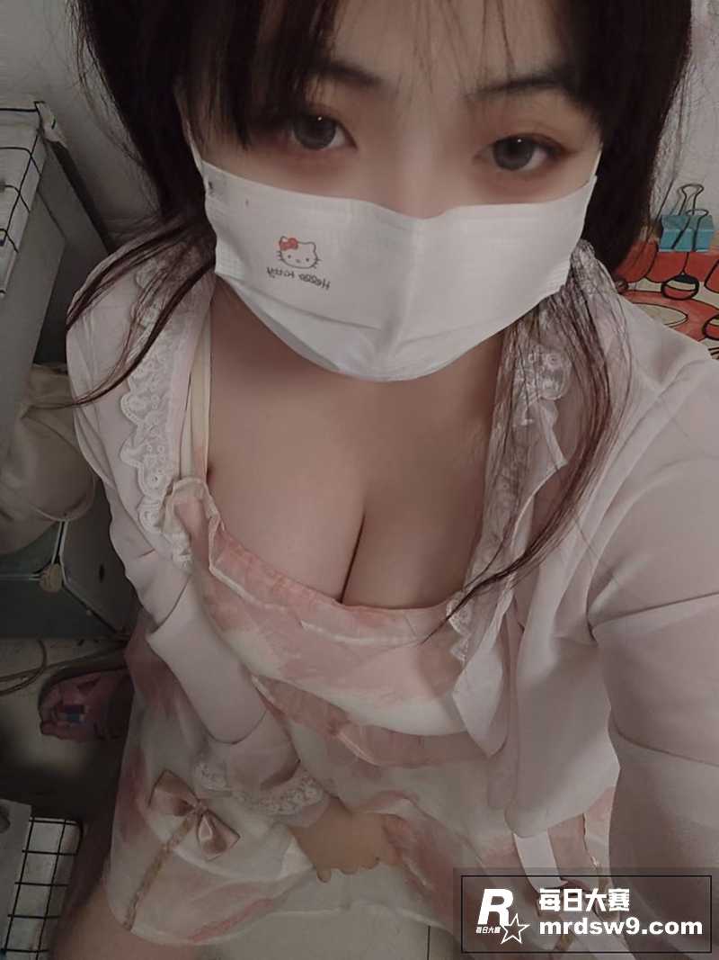 B站微胖巨乳福利姬 相关图片9