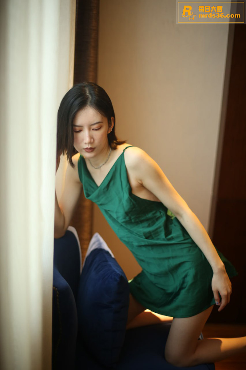 私房摄影 国模凉子 相关图片4