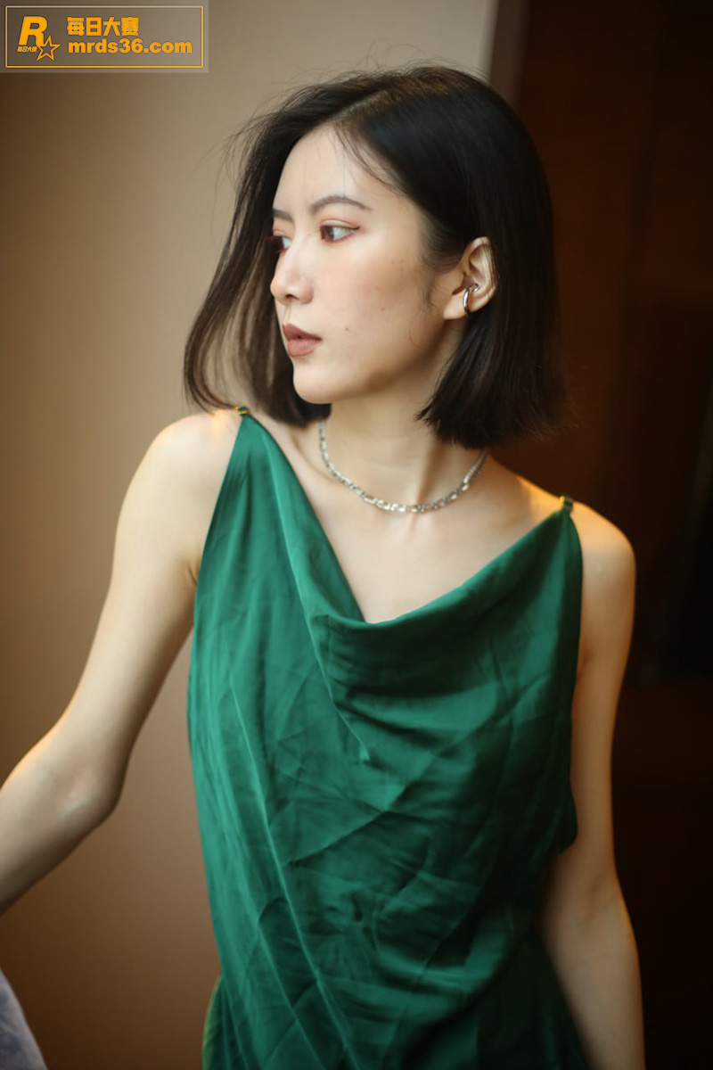 私房摄影 国模凉子 相关图片10