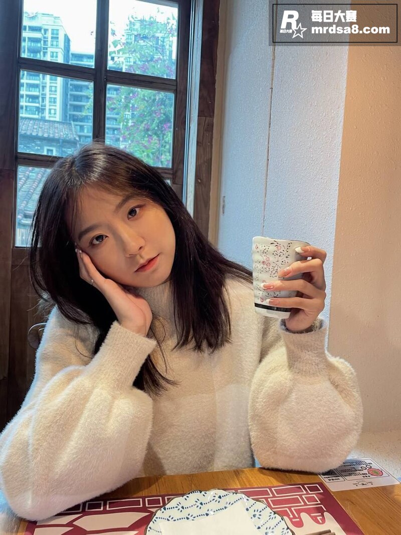 清纯女大学生 雨婷 相关图片2