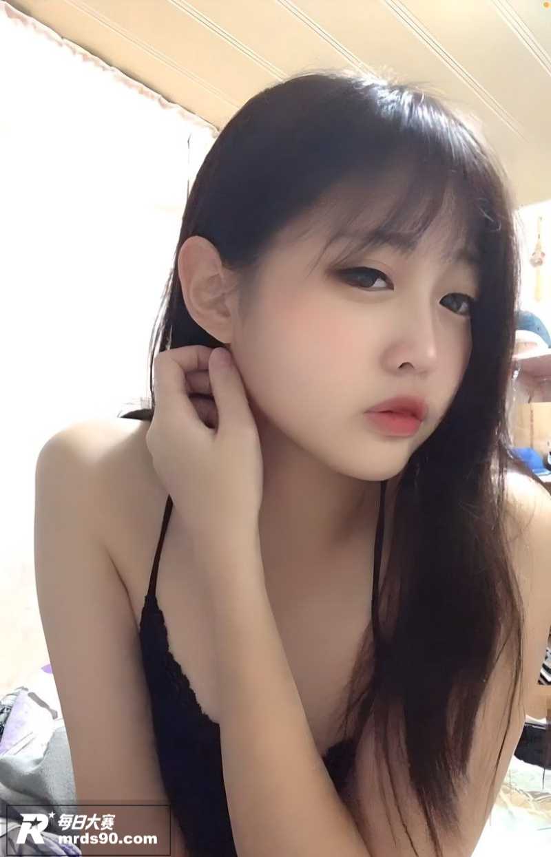 台湾高雄反差婊 张舒相关图片2