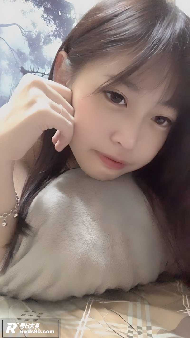 台湾高雄反差婊 张舒相关图片12