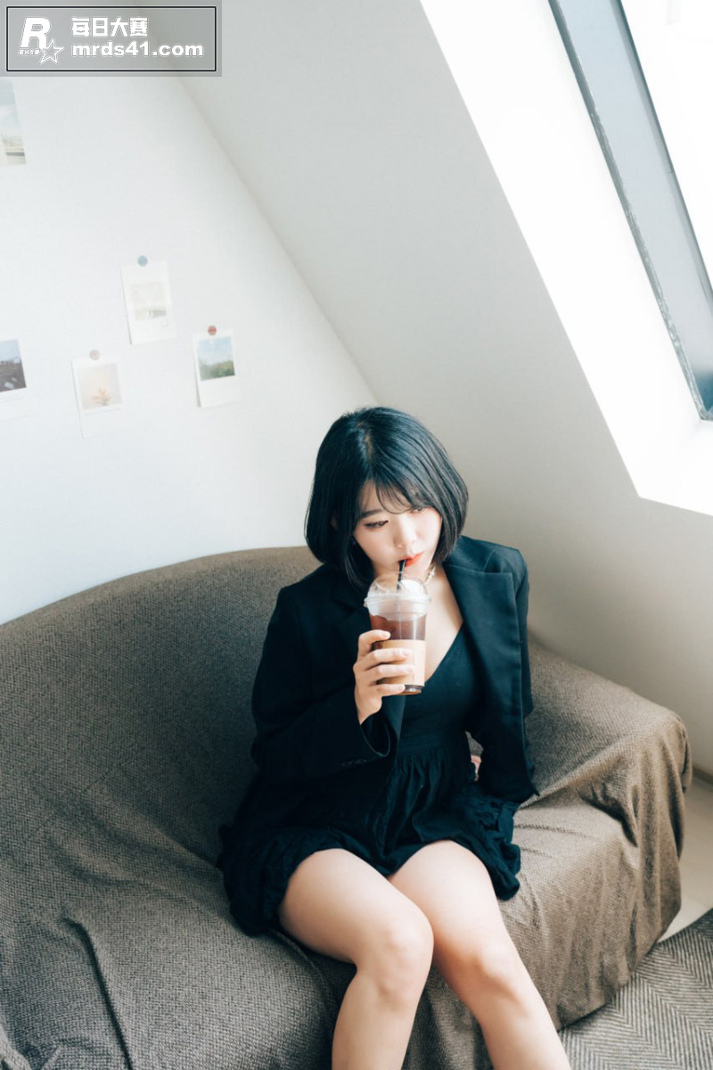 超性感女神 Zia 相关图片3