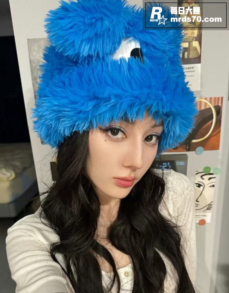 AI脱衣 顶流女神迪相关图片2