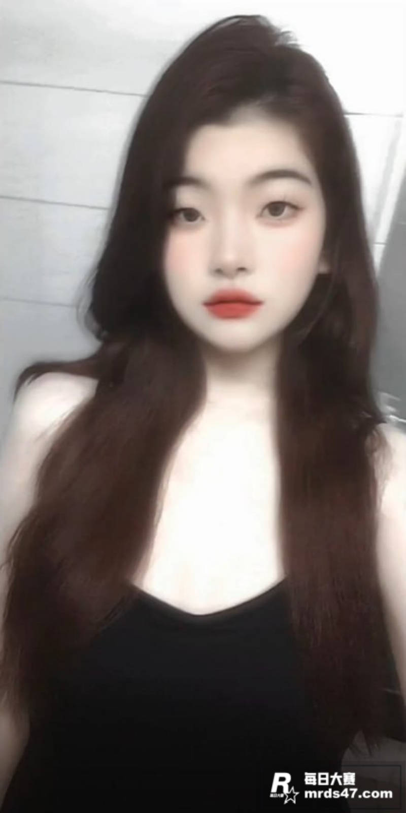 抖音巨乳网红 陈妍晓相关图片2