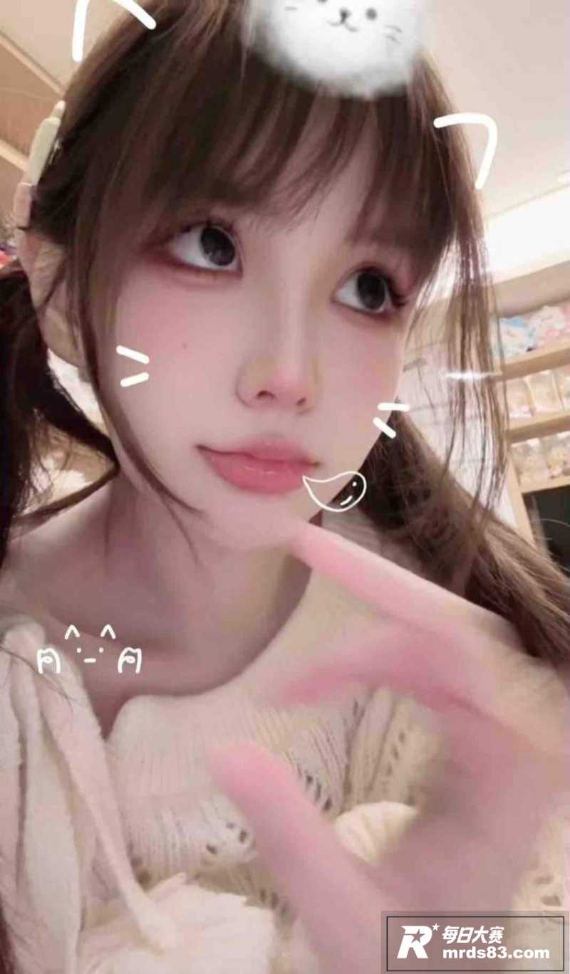 推特高颜值福利姬 巨相关图片4