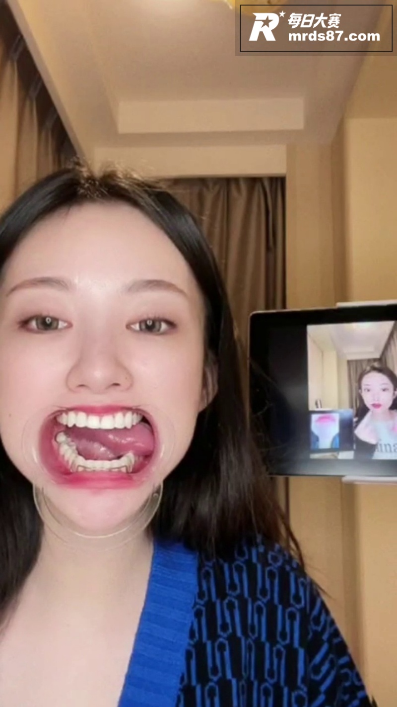 恋物癖系列高颜值美女相关图片4