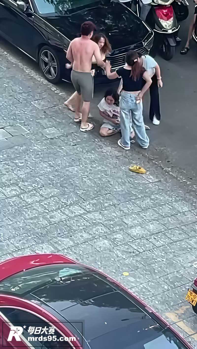 抓奸热瓜 男子出轨被相关图片8
