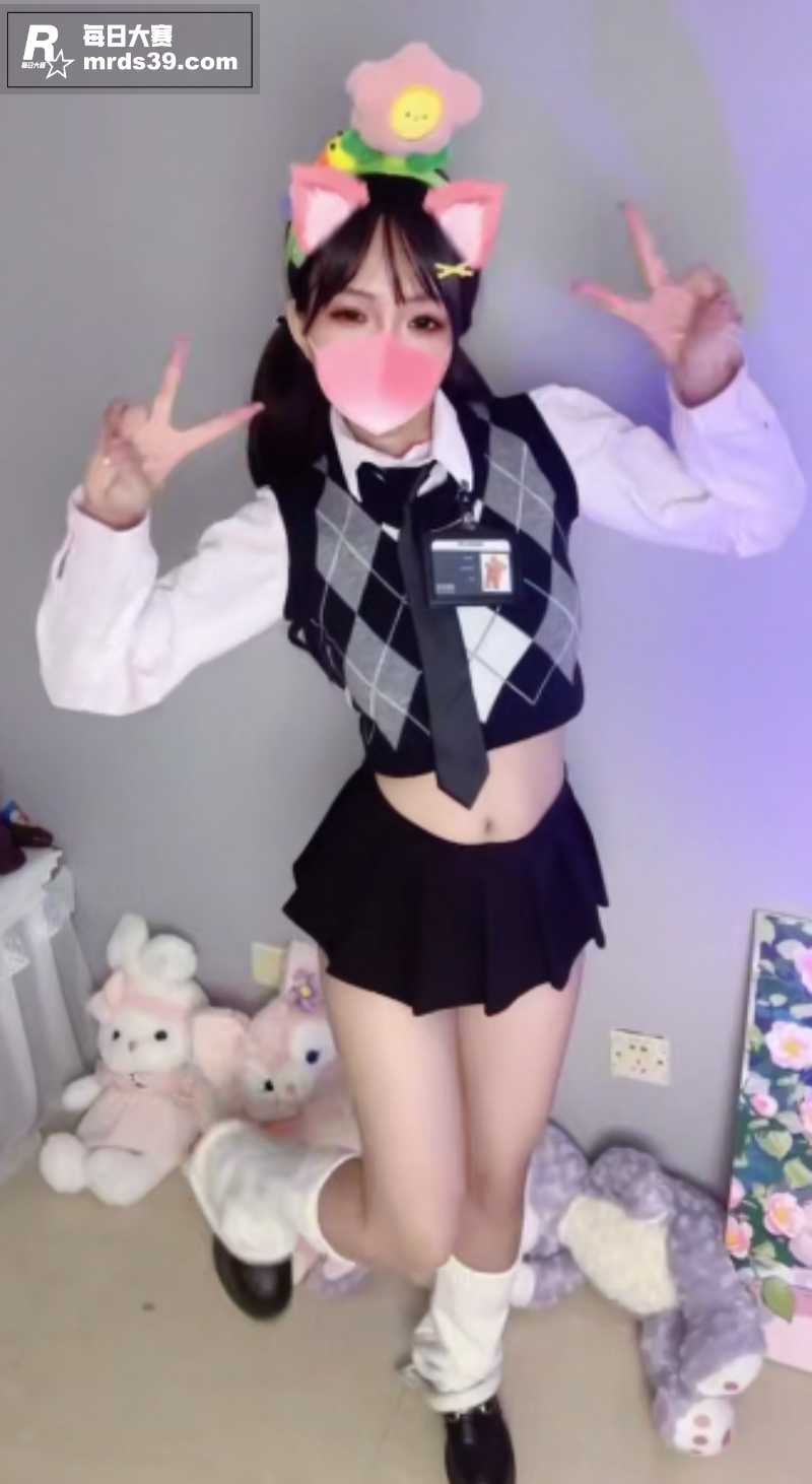 极品萝莉嫩妹 小仙云相关图片1