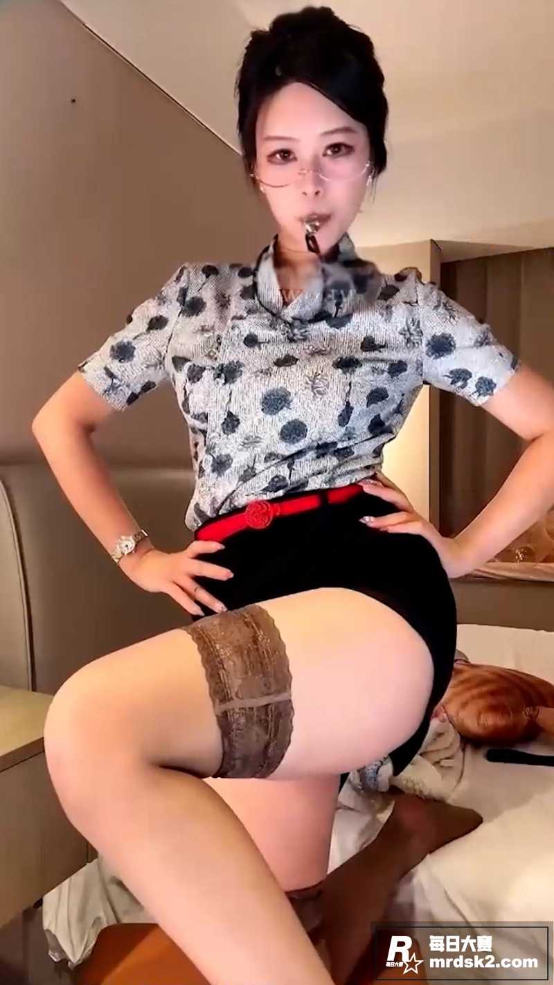 玩物社交极品女王 瑶相关图片6