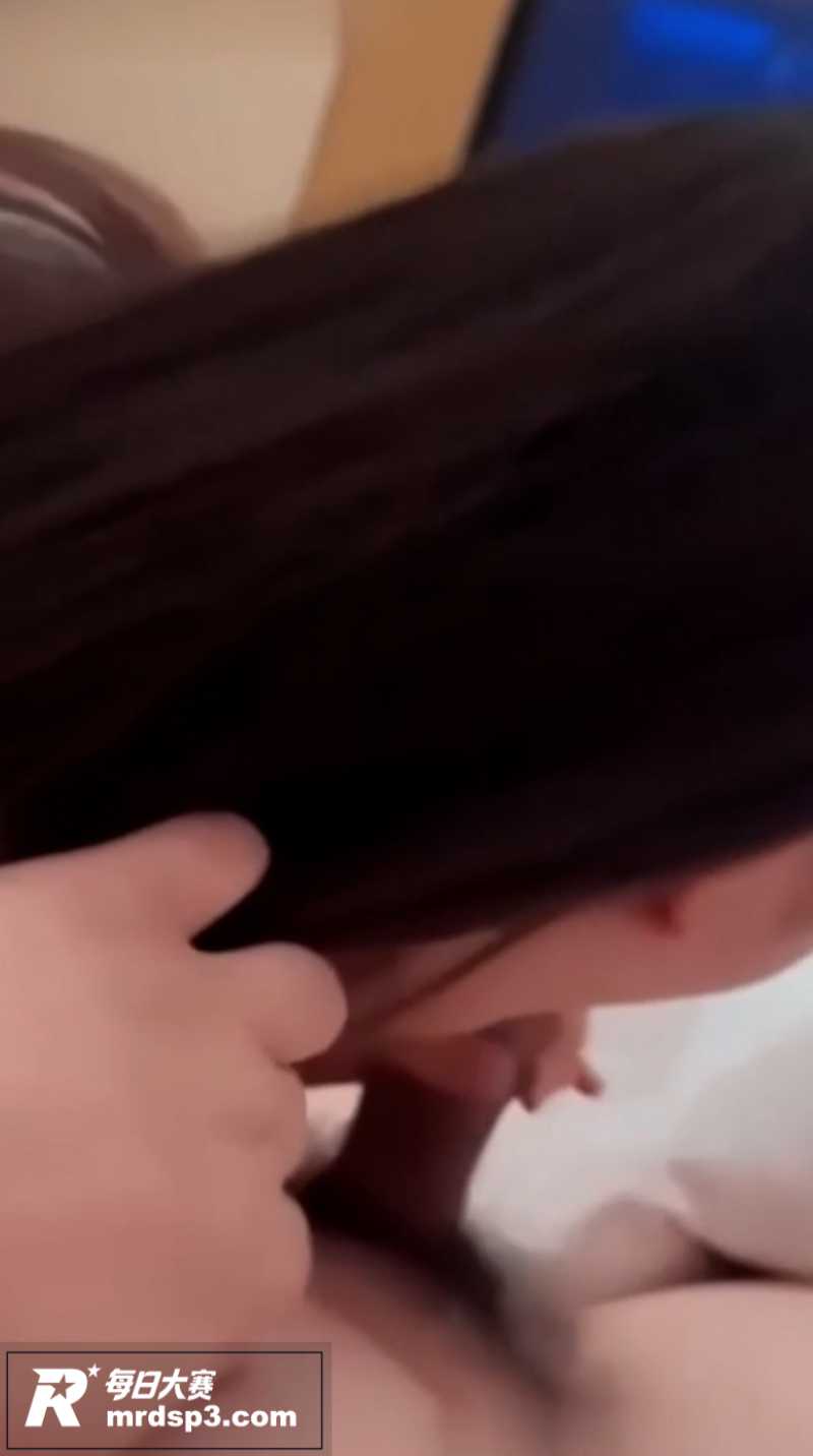 抖音极品巨乳网红 文相关图片11