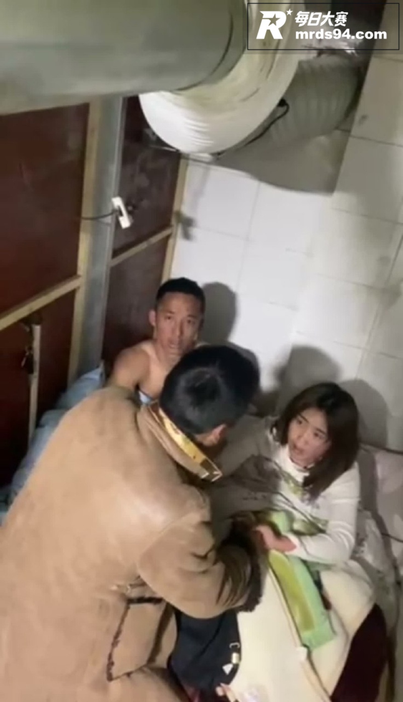 火爆全网 藏族老公千相关图片6