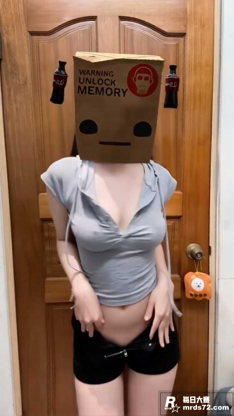 推特巨乳骚舞姬 RI相关图片1
