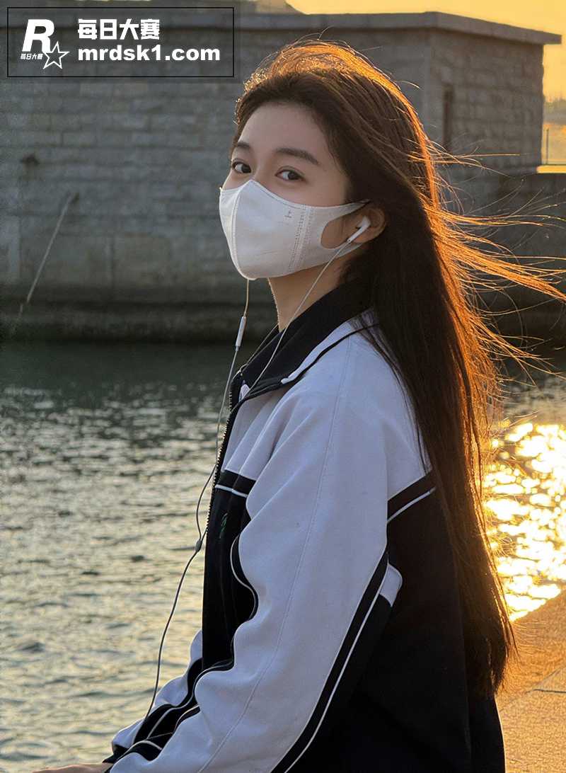 台湾顶级反差少女 小相关图片4