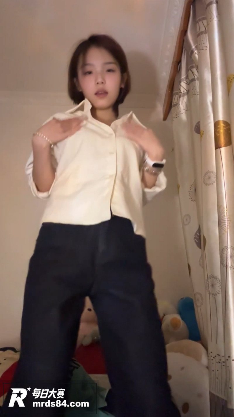 推特极品清纯少女 泡相关图片1
