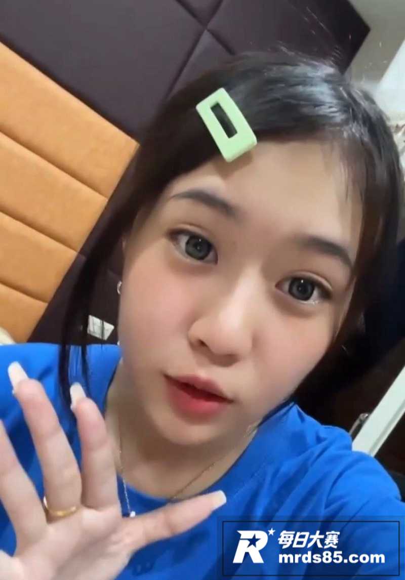 网友狠心曝光满背纹身相关图片1