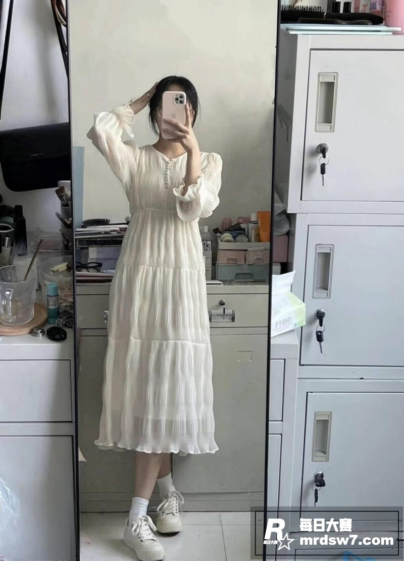 海角社区大神 奶子即相关图片1