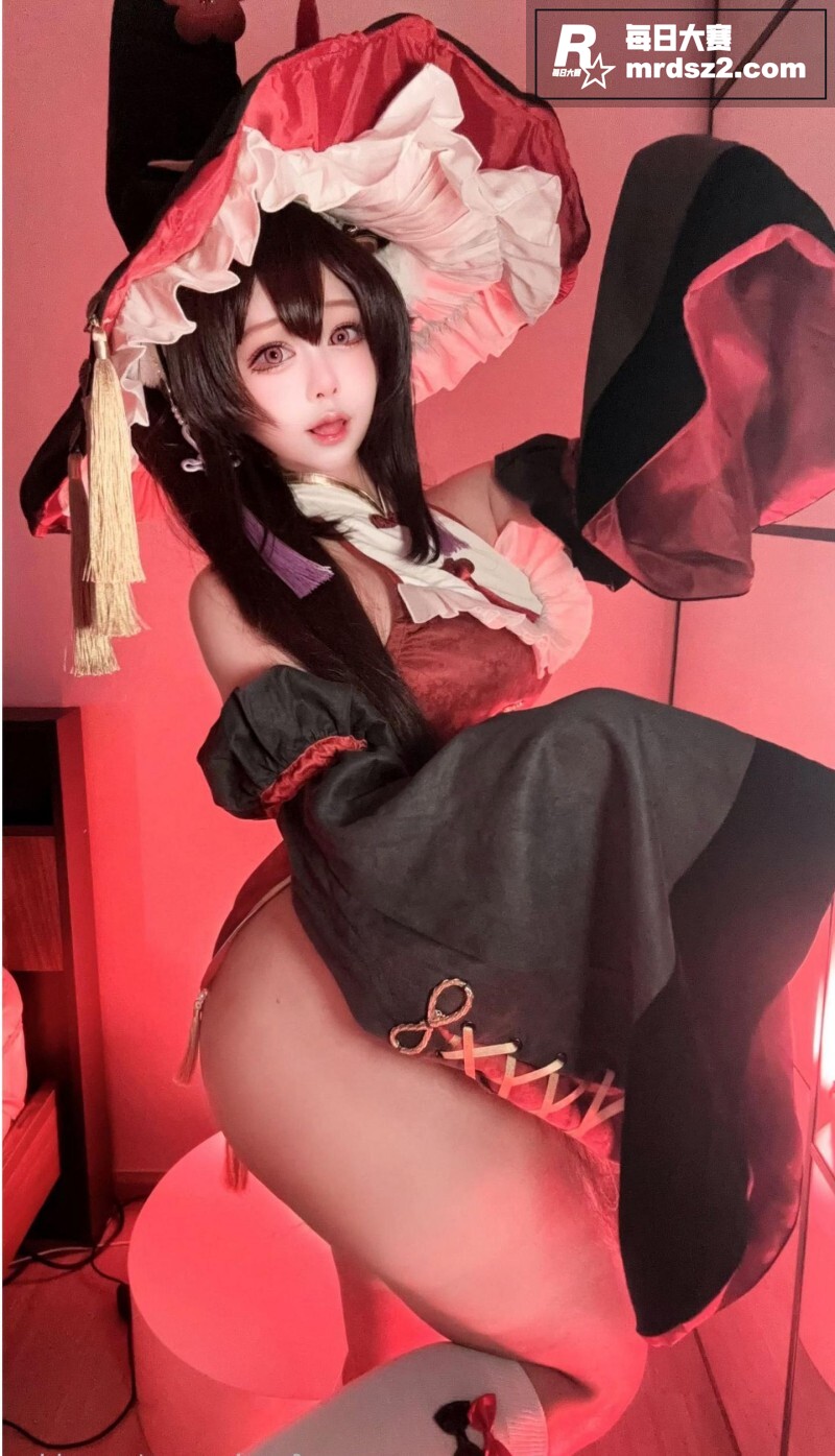 Fansly白虎萝莉相关图片3