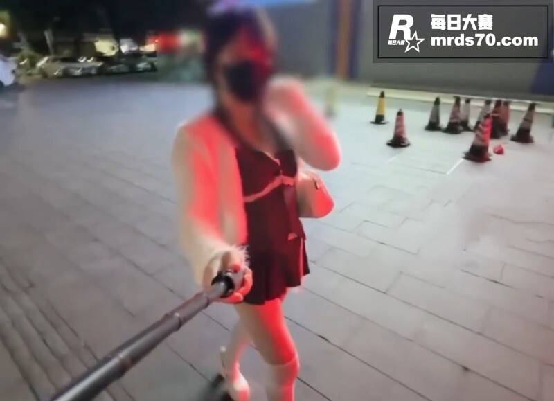 推特美艳伪娘 mik相关图片3