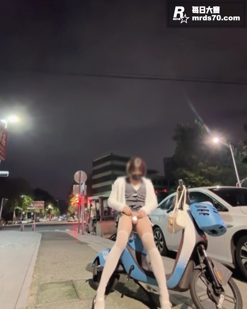 推特美艳伪娘 mik相关图片6