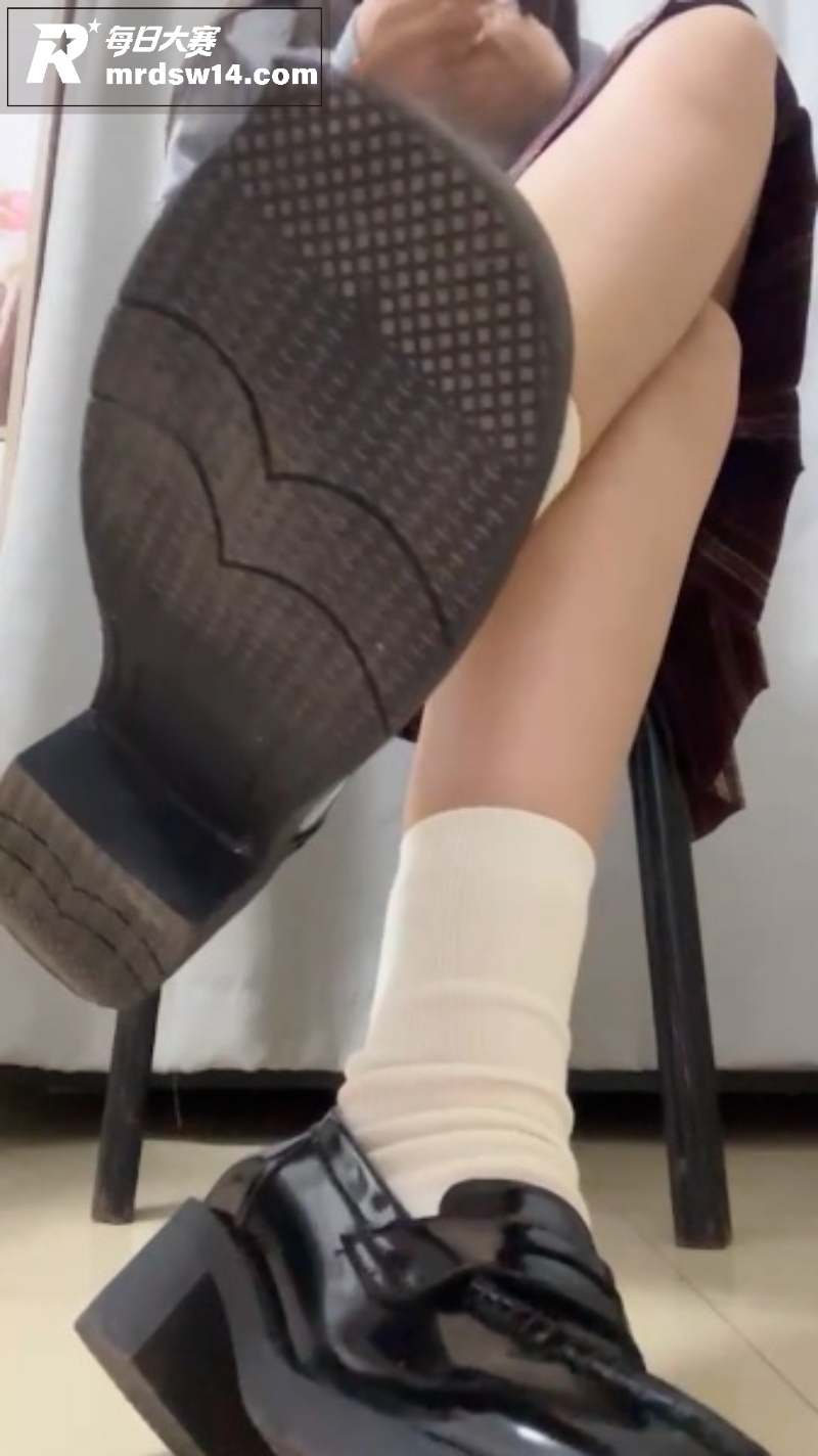 玩物社交直播 奈奈s相关图片2
