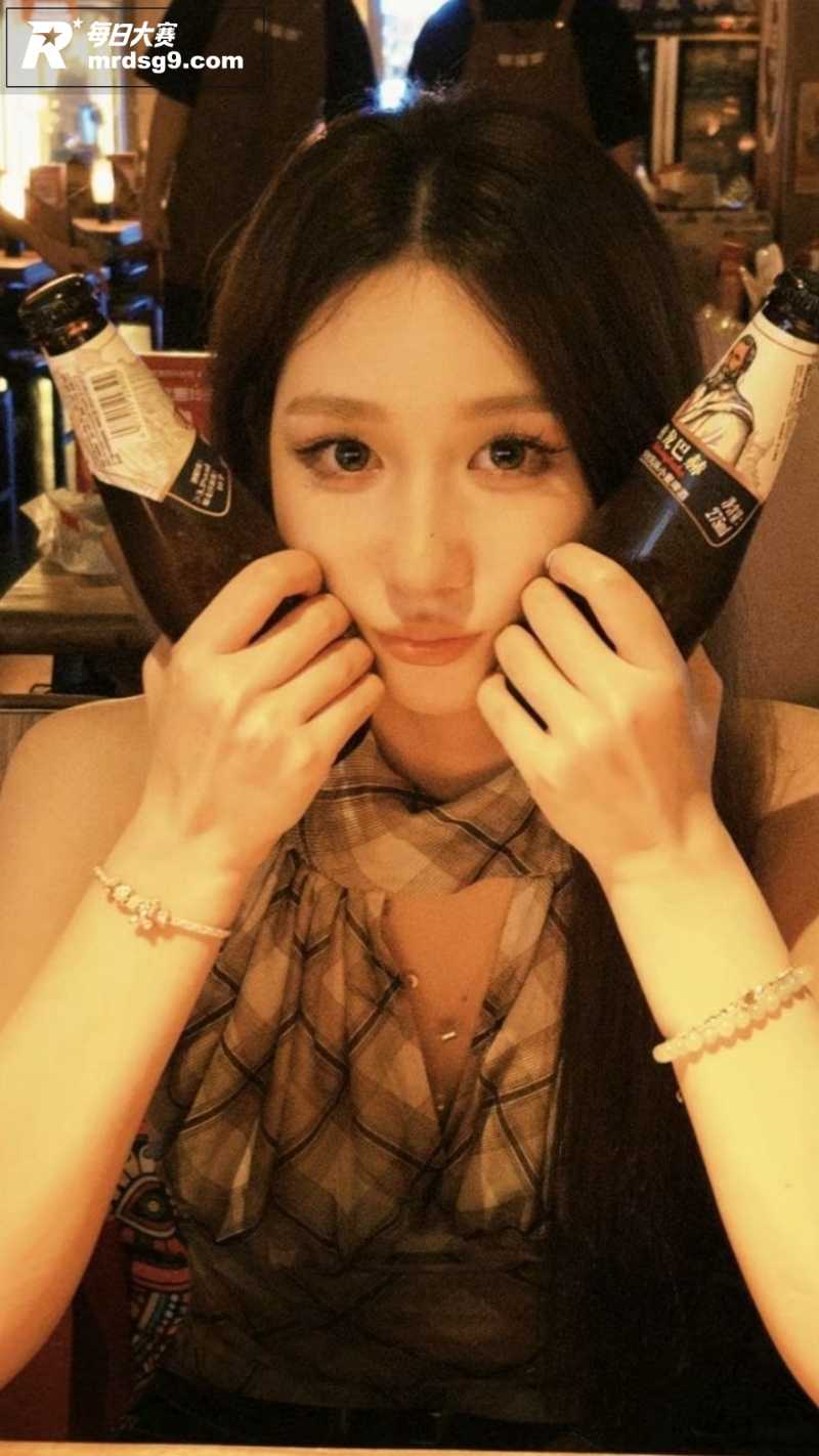 湖北十堰精神小妹 赵相关图片3