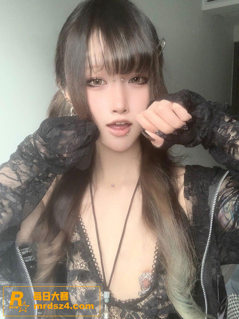 推特反差福利姬 不得相关图片1