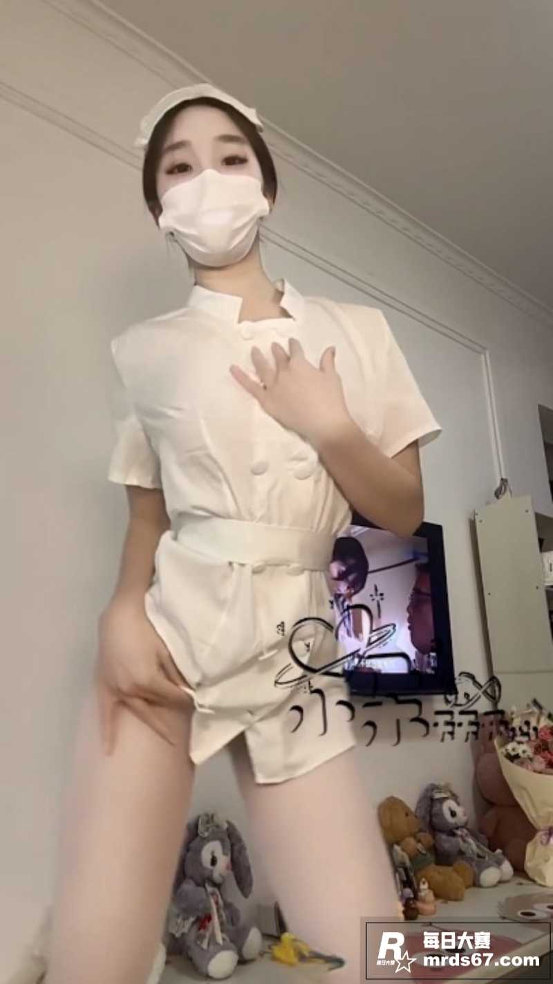 推特顶级骚舞姬 纯欲相关图片7