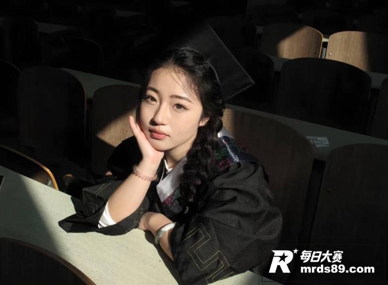 湖南医学院反差学生妹相关图片7