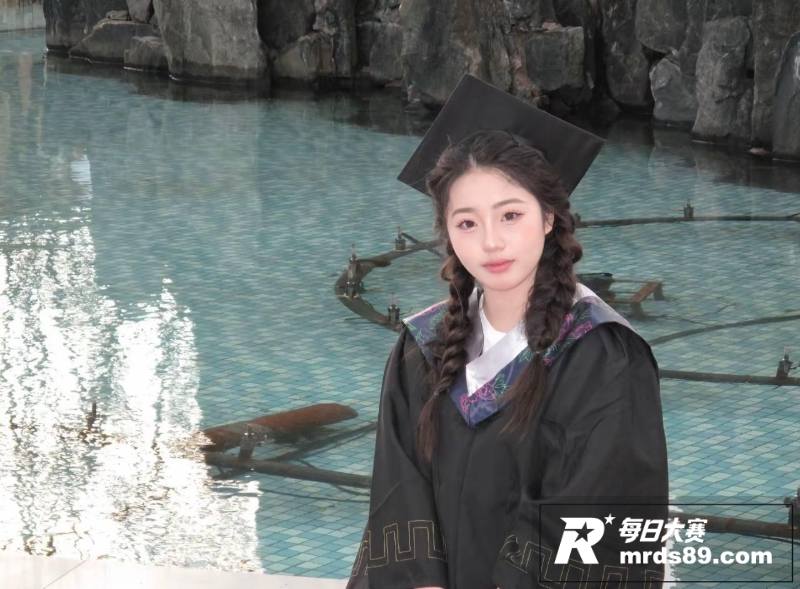 湖南医学院反差学生妹相关图片9