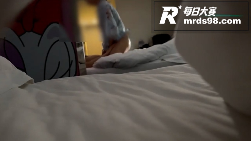 推特极品淫妻 丝袜小相关图片2
