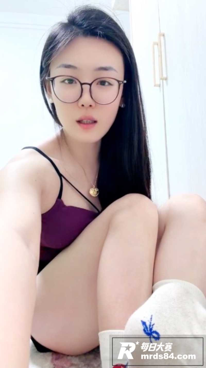 玩物直播御姐女神 夏相关图片1