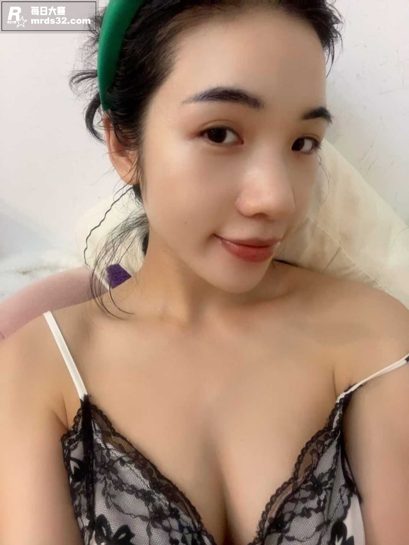 贵州98年清纯嫩妹 相关图片5
