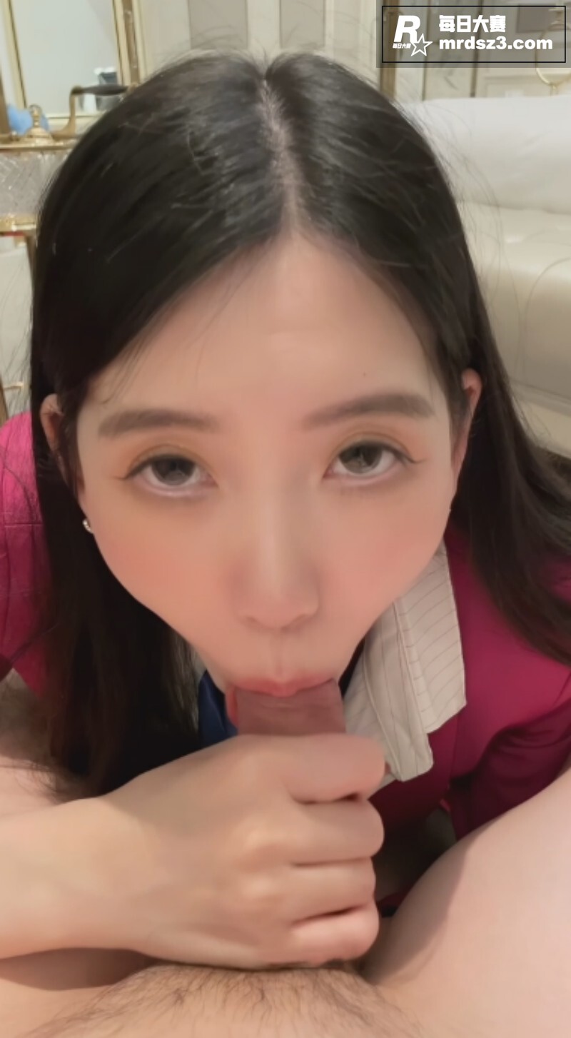 超高颜值美腿女神 C相关图片11