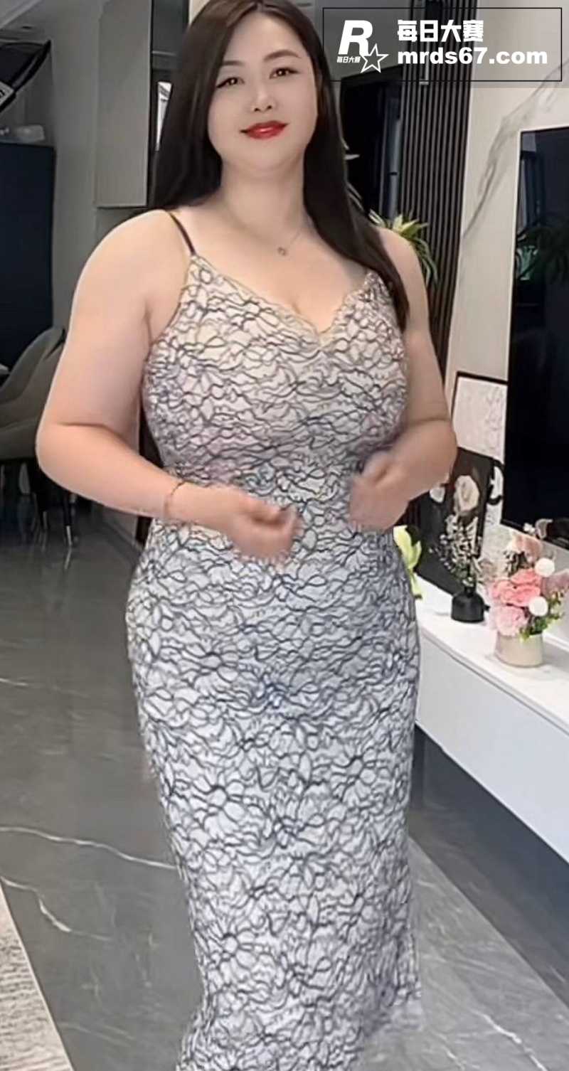 抖音极品大奶熟女网红相关图片3